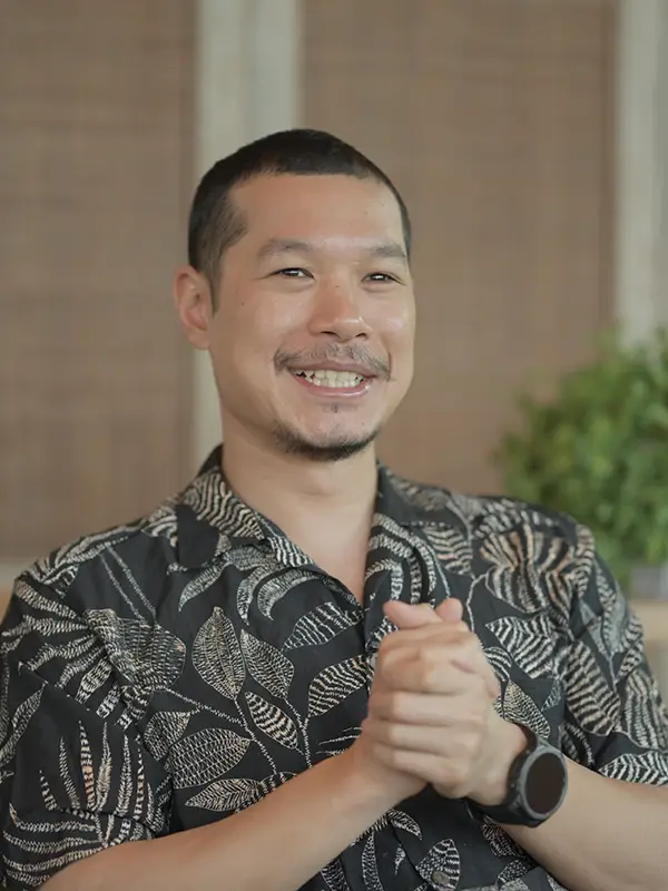 RAKxa KOL for Website600x800 04 0